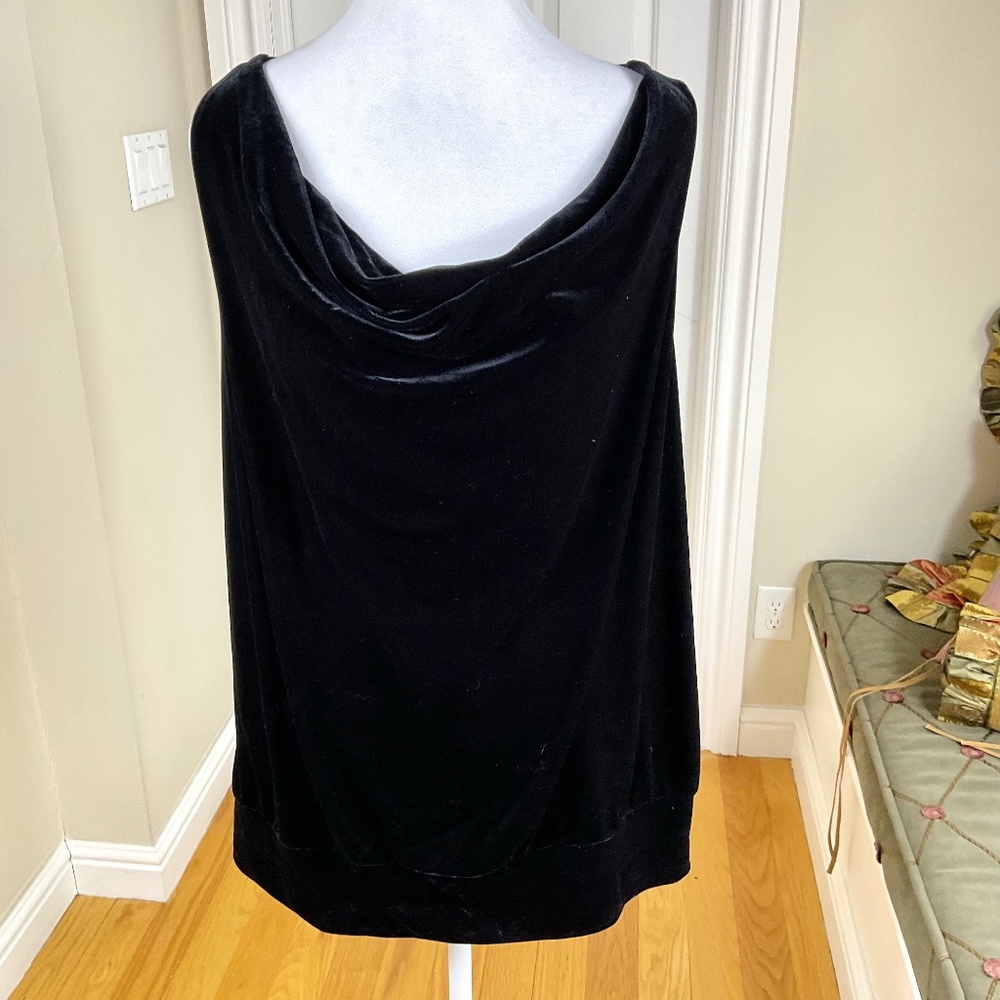 Lane Bryant Top Black Velvet Sleeveless (14/16) - Picture 1 of 6